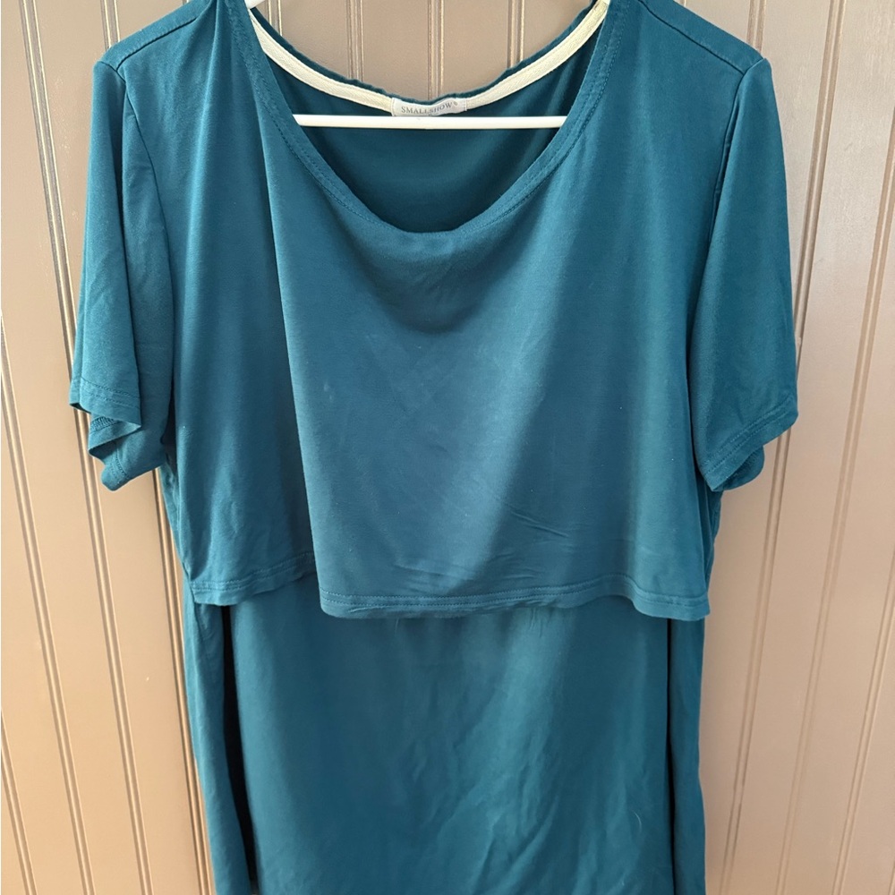 Layered Nursing Short Sleeve Tee in Teal